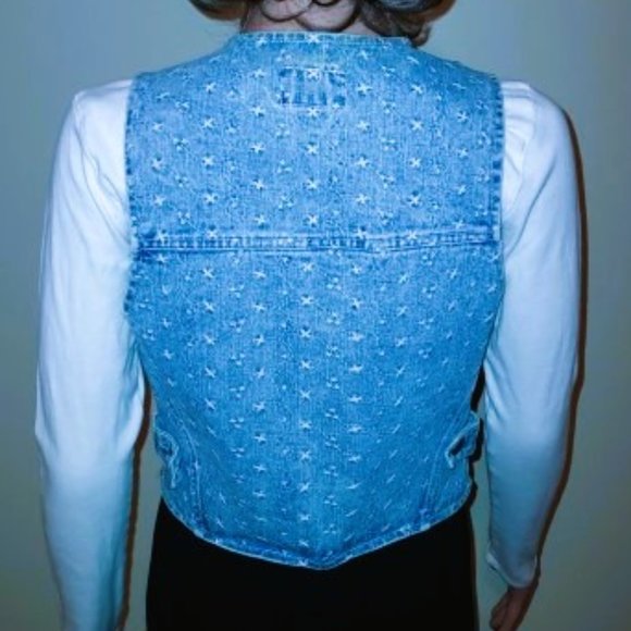 VITAGE BREAKER EMBROIDERED WHITE FLORAL LIGHT DENIM VEST SIZE SMALL - Picture 4 of 9